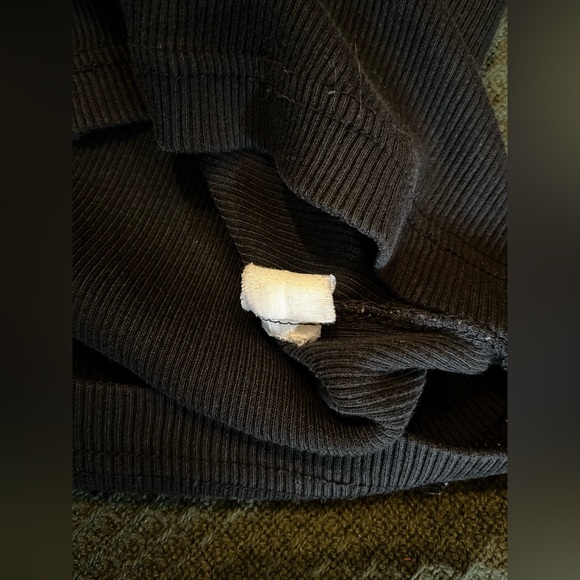 Point Zero | Men’s Black Ribbed Muscle Shirt - Picture 5 of 10